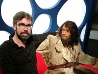 Elo awer an de Musée: Do warden 2 Neandertaler op eis.