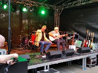 20170616 205344  Gitarre: Roland Meyer Singer: Roger Melcher